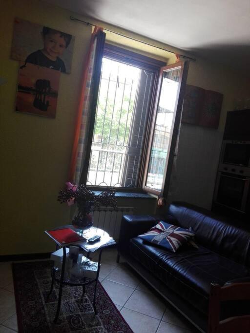 Appartamento In Cascina Lombarda Caselle Lurani エクステリア 写真
